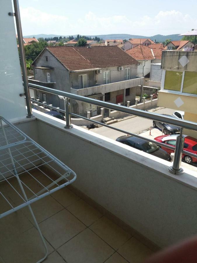 Mona&Mike Apartments Tivat Ngoại thất bức ảnh