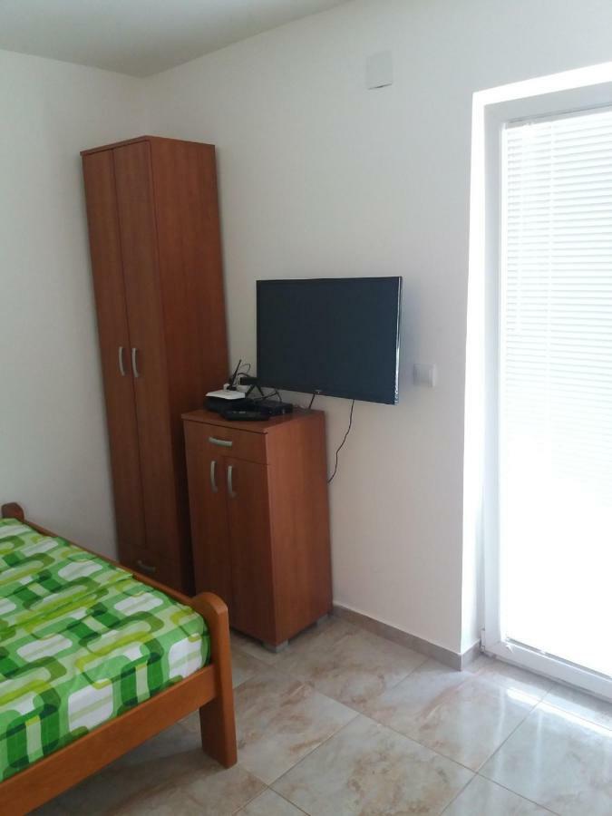 Mona&Mike Apartments Tivat Ngoại thất bức ảnh
